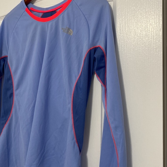 North Face technical long sleeve shirt - Picture 3 of 5